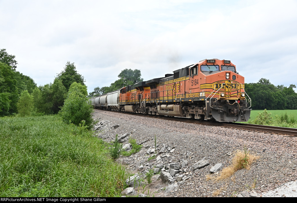 BNSF 5184